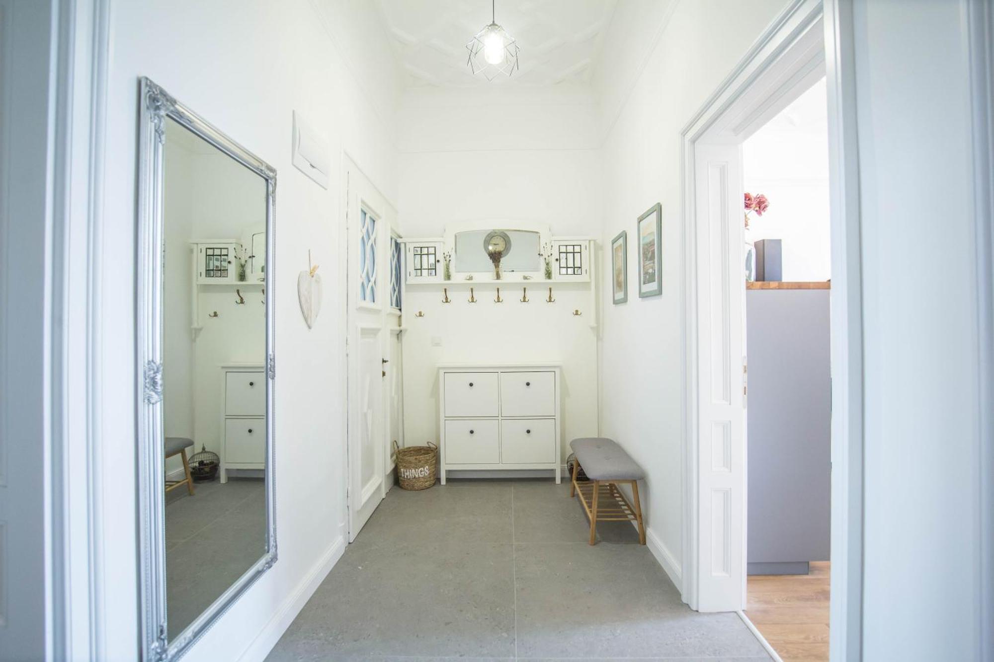 Lion'S Bridge Boutique 2Bdrm Apt, Top Center Gem Sofia Zewnętrze zdjęcie