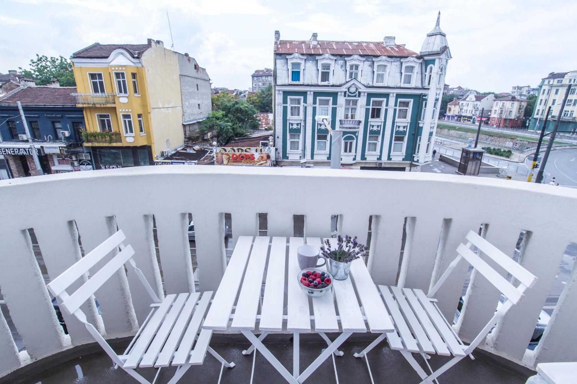 Lion'S Bridge Boutique 2Bdrm Apt, Top Center Gem Sofia Zewnętrze zdjęcie