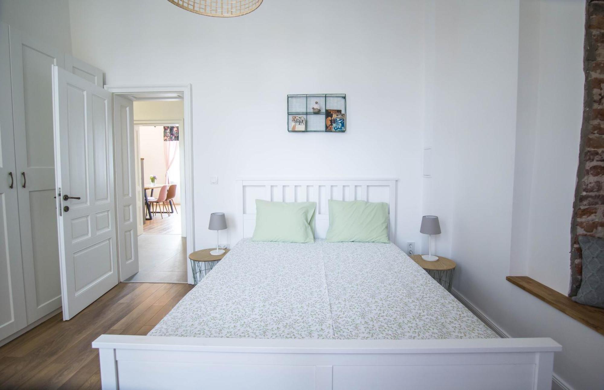Lion'S Bridge Boutique 2Bdrm Apt, Top Center Gem Sofia Zewnętrze zdjęcie