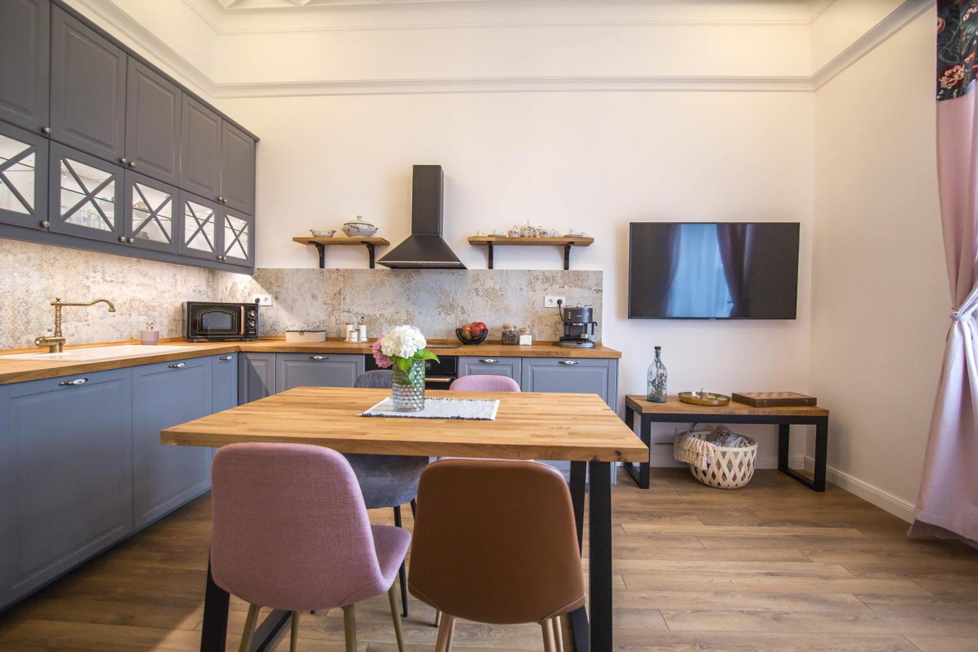 Lion'S Bridge Boutique 2Bdrm Apt, Top Center Gem Sofia Zewnętrze zdjęcie
