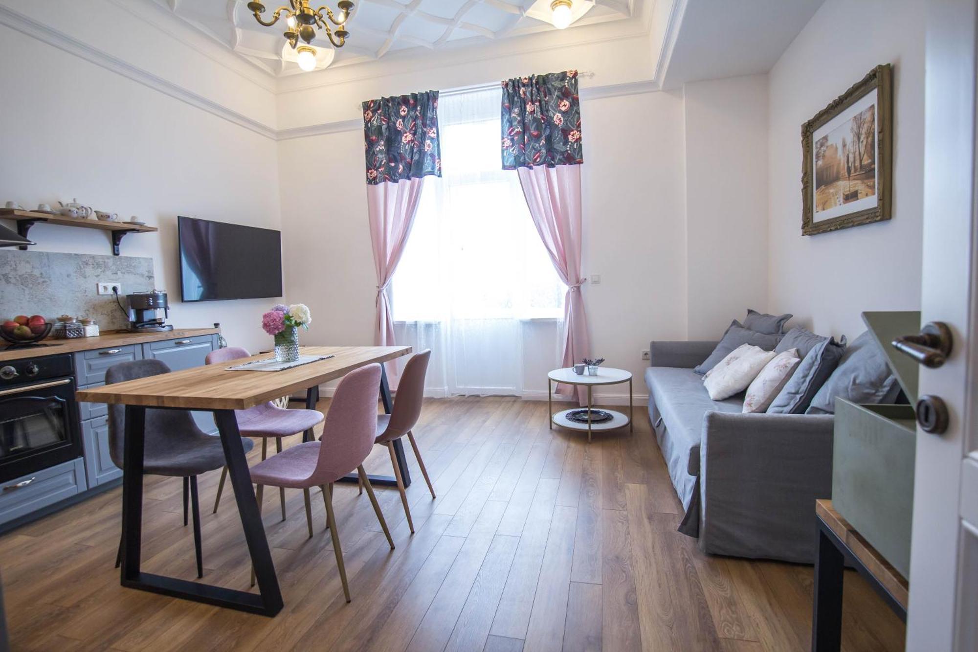 Lion'S Bridge Boutique 2Bdrm Apt, Top Center Gem Sofia Zewnętrze zdjęcie